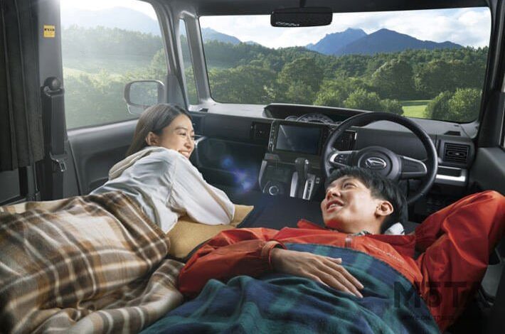 運転席でエンジンかけて酒を飲んだら「飲酒運転」になる? 運転席でエンジンかけて酒を飲んだら「飲酒運転」になる?